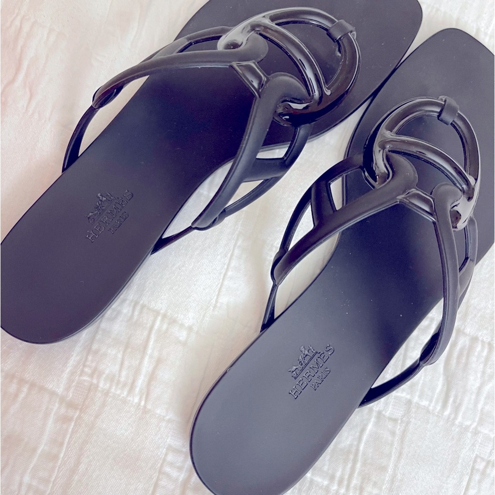 Hermes Egerie Sandals in Black Size EU41 / US Women’s 10 - NWT